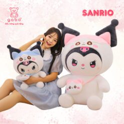 Gấu Bông Kuromi Trắng Đeo Túi - Kurumi Lốt Mèo Dễ Thương