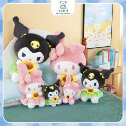 Gấu bông Kuromi Melody Ôm Hoa Hướng Dương