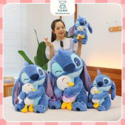 Gấu Bông Stich Ôm Vịt - Stich Nháy Mắt Đáng Yêu,