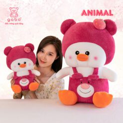 Gấu Bông Vịt Dâu Mặc Yếm Gấu Dâu - Vịt Cosplay Lotso