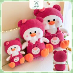 Gấu Bông Vịt Dâu Mặc Yếm Gấu Dâu - Vịt Cosplay Lotso