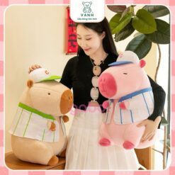 Gấu Bông Capybara Hồng Balo Bóng Chày - Chuột Lang Hồng 3 Gấu Bông Capybara Hồng Balo Bóng Chày - Chuột Lang Hồng