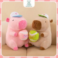 Gấu Bông Capybara Hồng Balo Bóng Chày - Chuột Lang Hồng 2 Gấu Bông Capybara Hồng Balo Bóng Chày - Chuột Lang Hồng