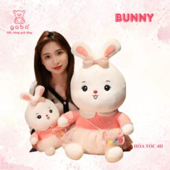 Gấu Bông Thỏ Trắng Đeo Túi Sắc Màu