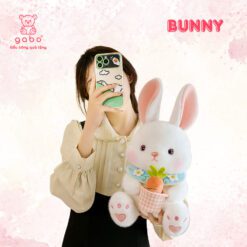 Gấu Bông Thỏ Yếm Hoa Cầm Rổ Cà Rốt 5 tho om ca rot 1