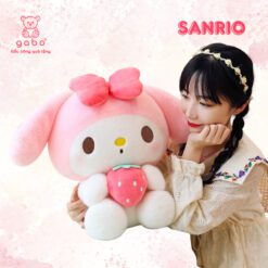 Gấu Bông Thỏ Melody Ôm Dâu, Kuromi Ôm Dâu